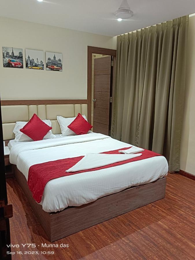 The Pride Hotell Jamshedpur Exteriör bild
