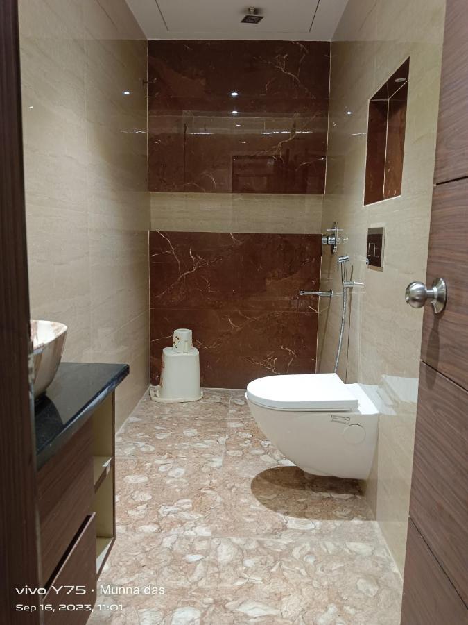 The Pride Hotell Jamshedpur Exteriör bild