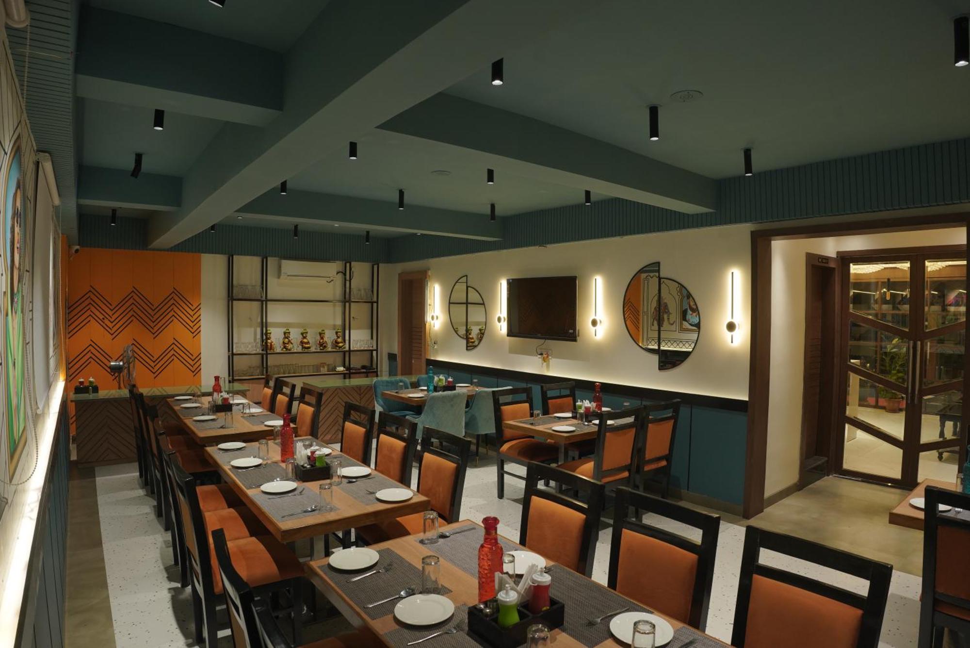 The Pride Hotell Jamshedpur Exteriör bild