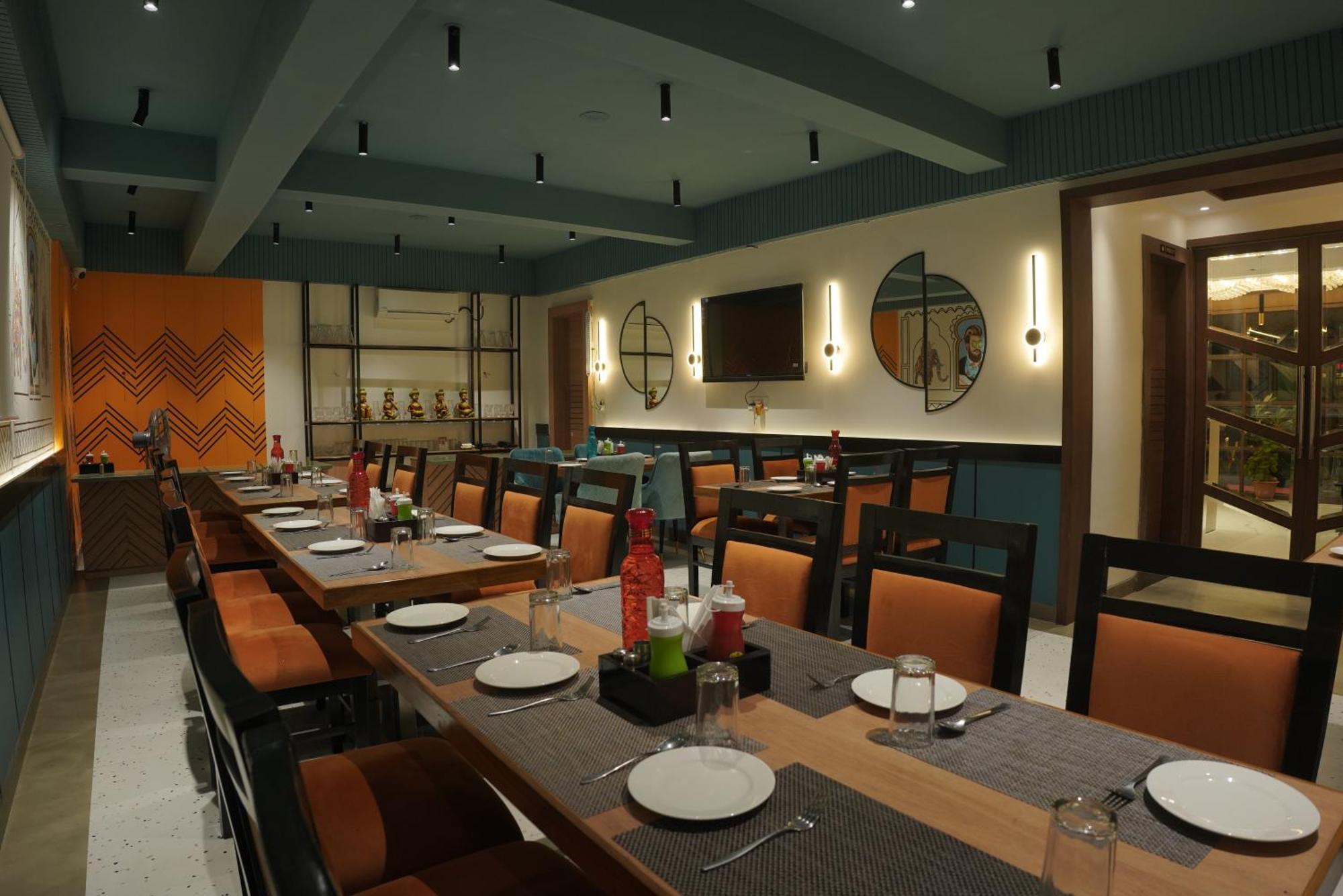 The Pride Hotell Jamshedpur Exteriör bild